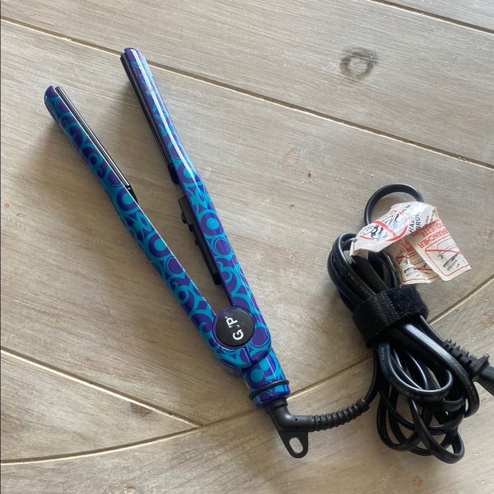 GVP Blue and Purple Hair Straightener
